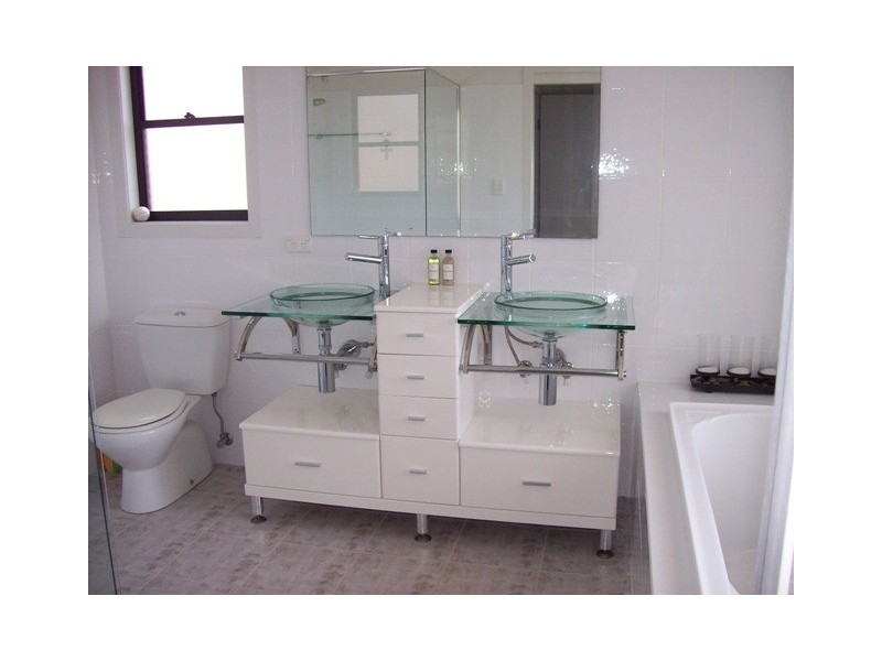 1/40 Bayview Street, Runaway Bay QLD 4216