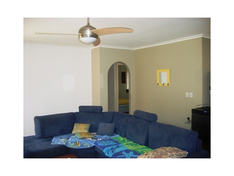17 Huth Street, Labrador QLD 4215
