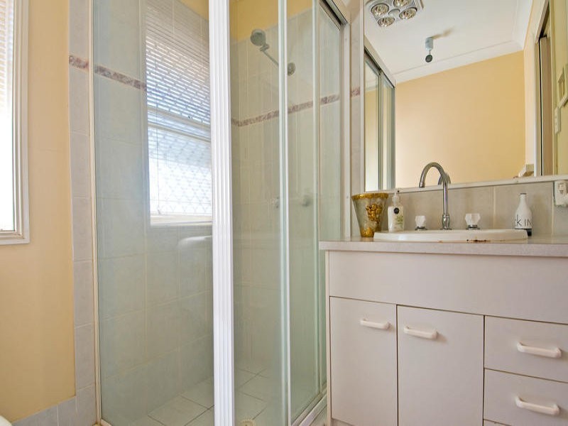 10 Presbytery Lane, Molendinar QLD 4214