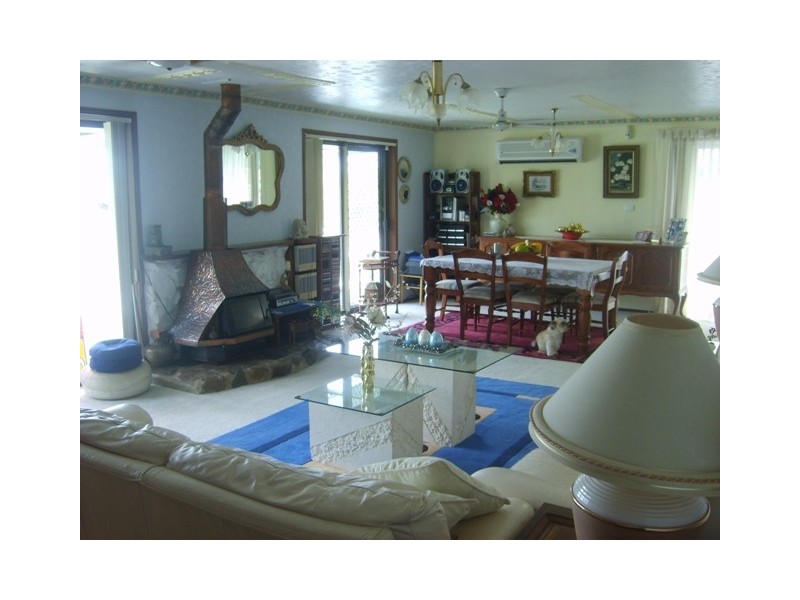 224 San Fernando Drive, Worongary QLD 4213