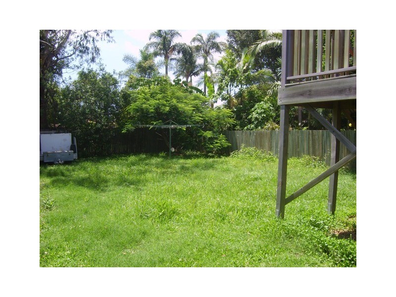 17 Ernest Street, Labrador QLD 4215