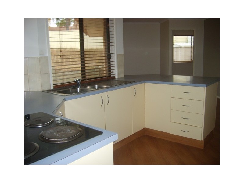 52 Melbourne Road, Arundel QLD 4214