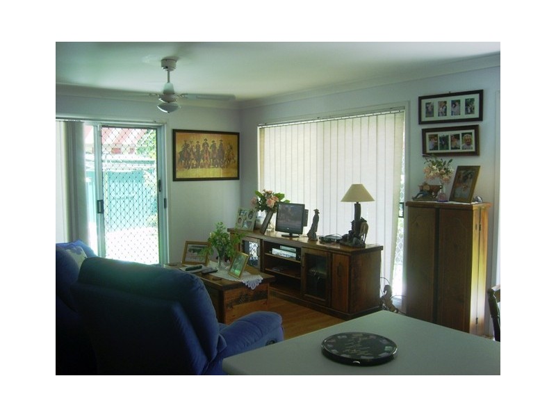 20 Huth Street, Labrador QLD 4215
