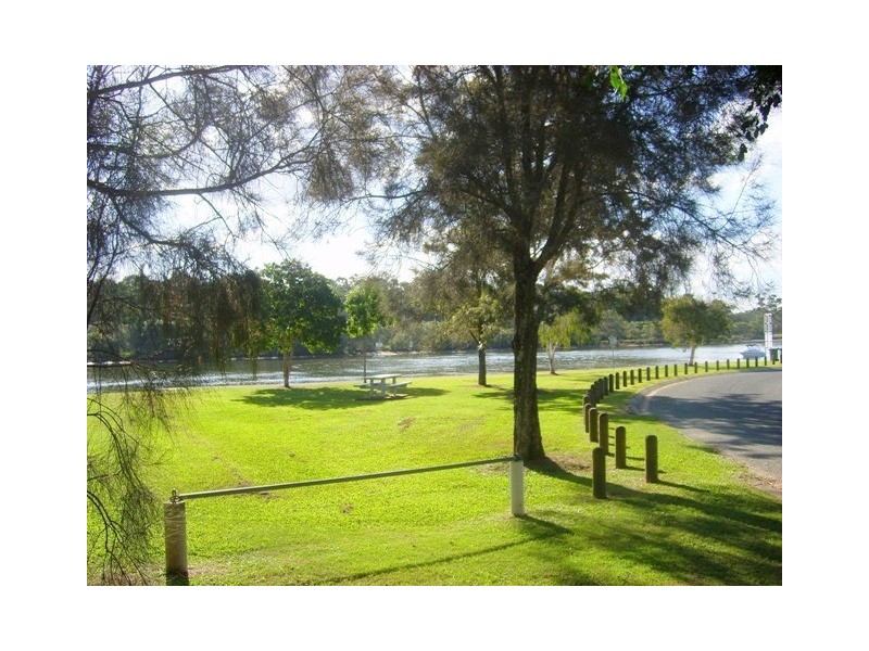 39 Mungala Street, Hope Island QLD 4212