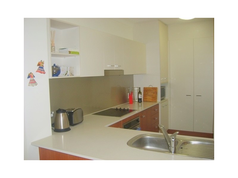 13 Bright Avenue, Labrador QLD 4215