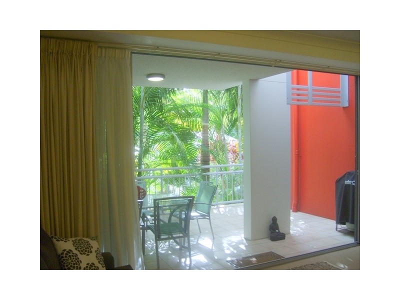 13 Bright Avenue, Labrador QLD 4215