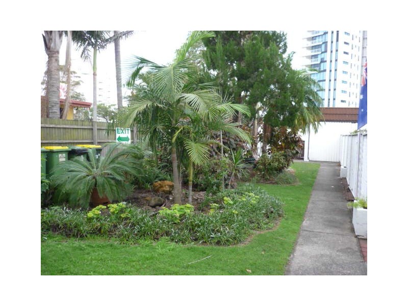 3/60 Frank Street, Labrador QLD 4215