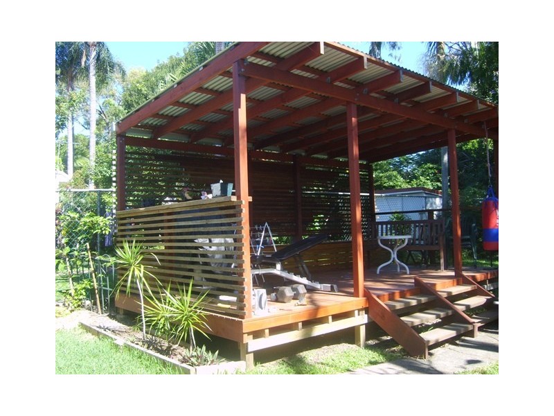 20 Sydney Street, Labrador QLD 4215
