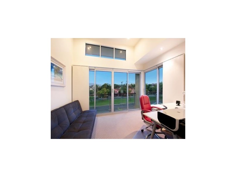 13 Oleander Ave, Biggera Waters QLD 4216