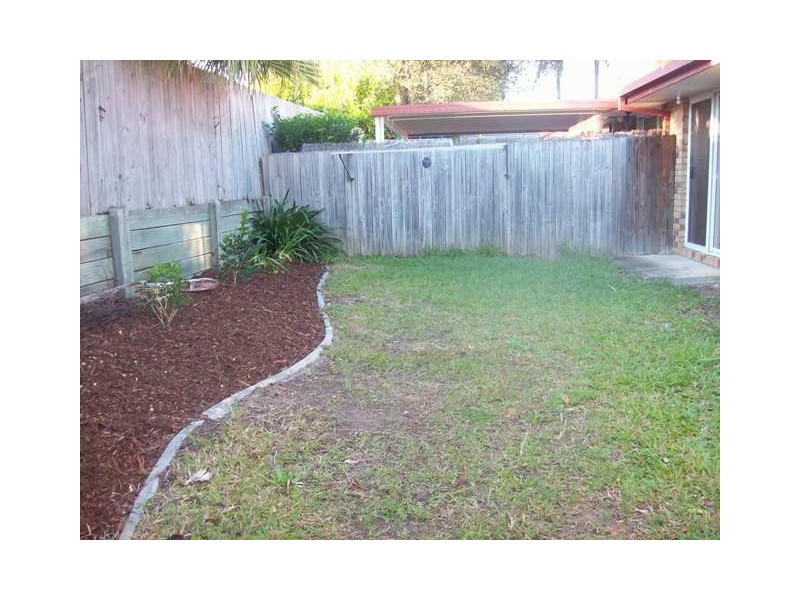 2/69 Usher Avenue, Labrador QLD 4215