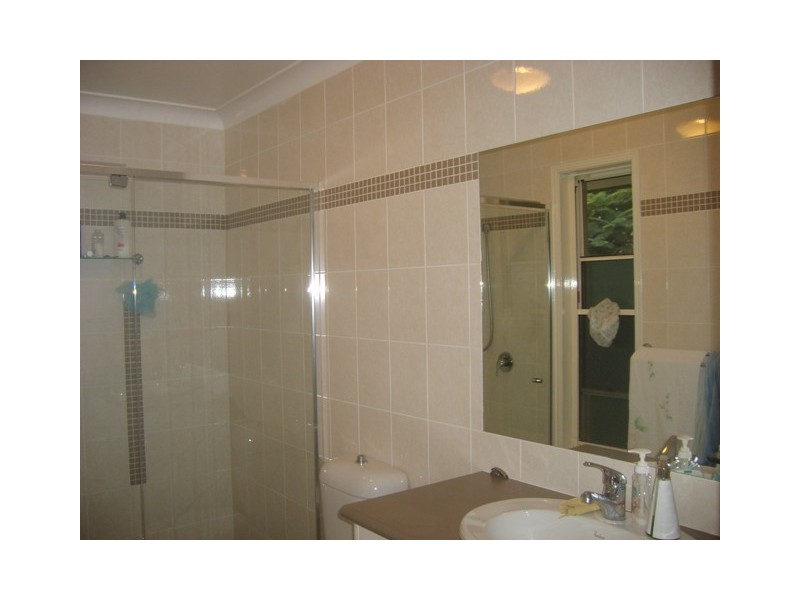 2/32 Middle Street, Labrador QLD 4215