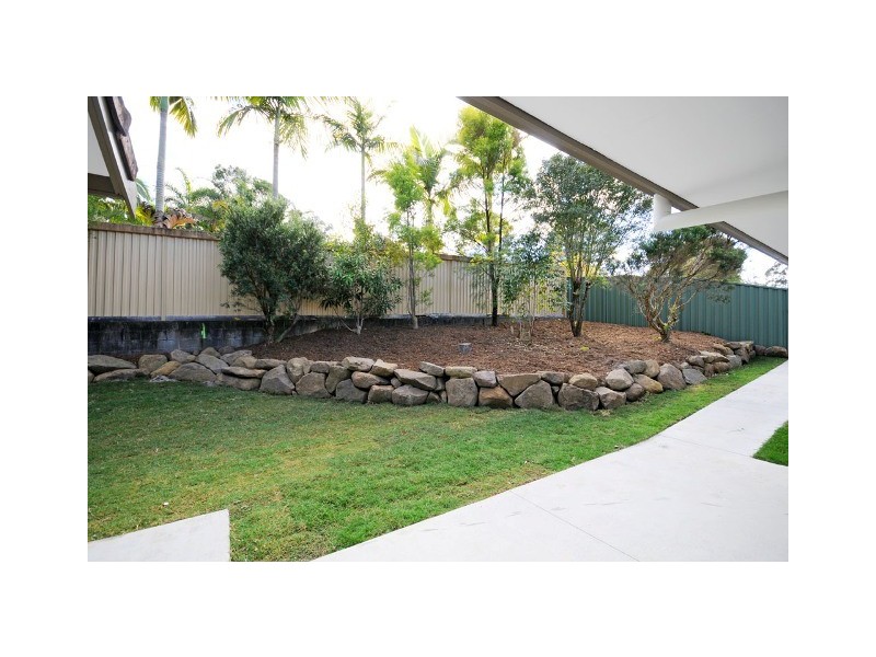 1/4 Dampier Court, Molendinar QLD 4214