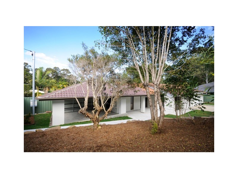 1/4 Dampier Court, Molendinar QLD 4214