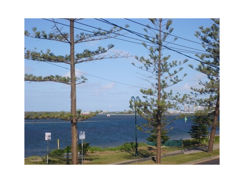 540 Marine Parade, Biggera Waters QLD 4216