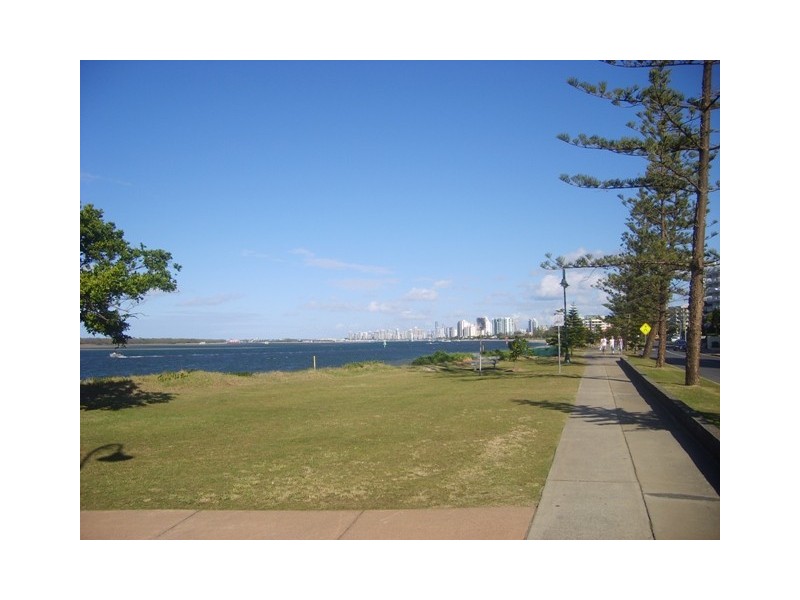 540 Marine Parade, Biggera Waters QLD 4216