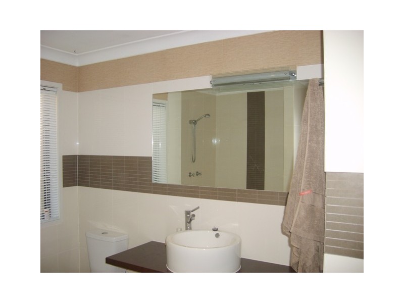 30 Broad Street, Labrador QLD 4215