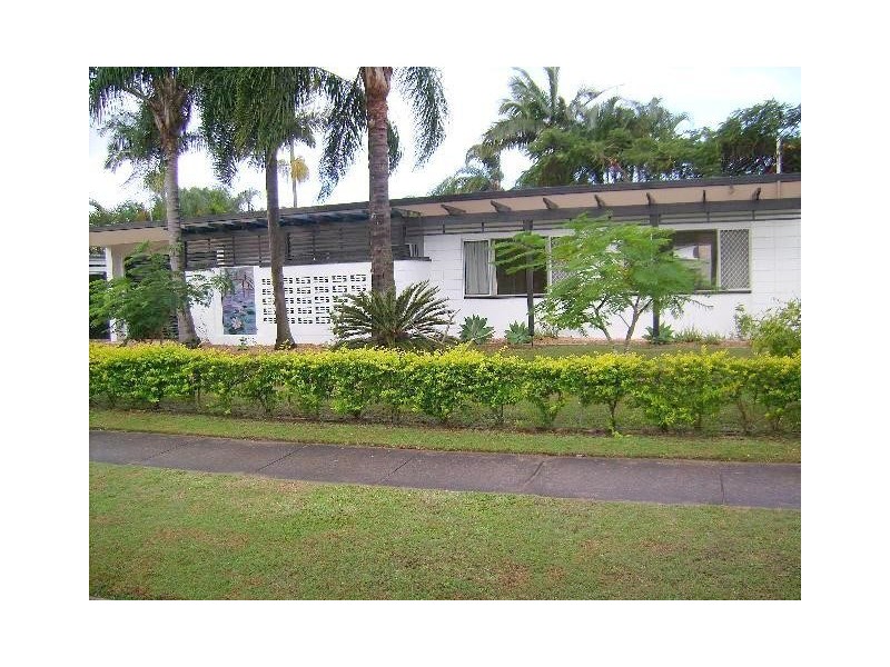 9 Cabarita Street, Biggera Waters QLD 4216