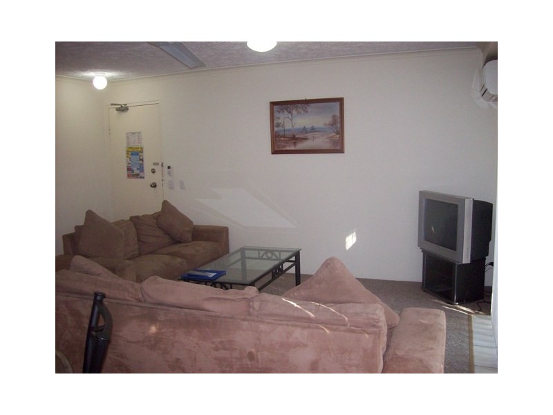 6/12 Whiting Street, Labrador QLD 4215