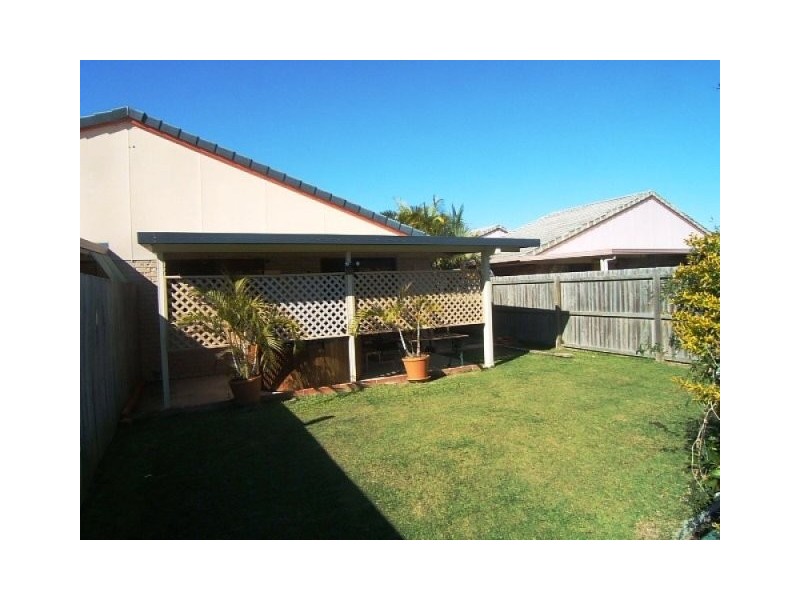 1/150 Kumbari Avenue, Labrador QLD 4215