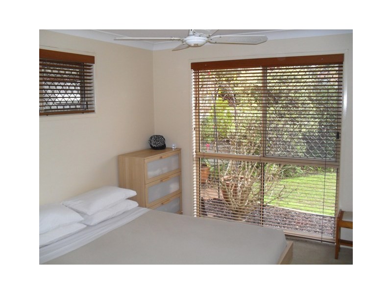 1/3 Penny Place, Arundel QLD 4214