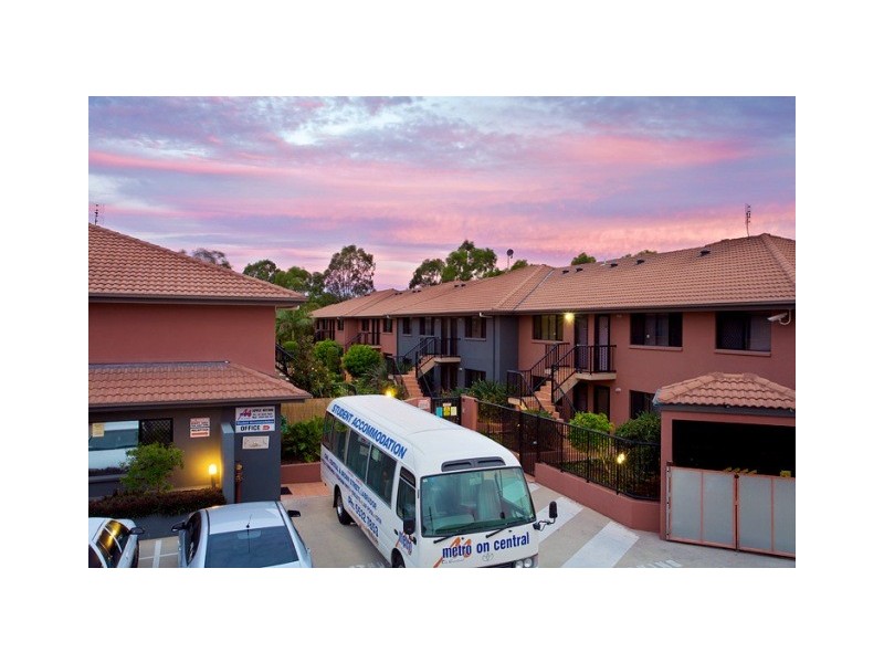 37/7 Brown Street, Labrador QLD 4215