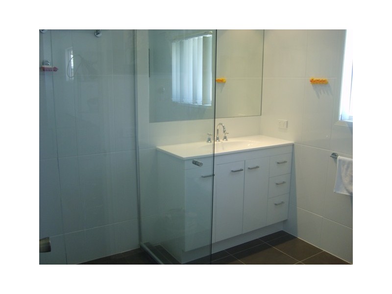 10/20 Huth Street, Labrador QLD 4215