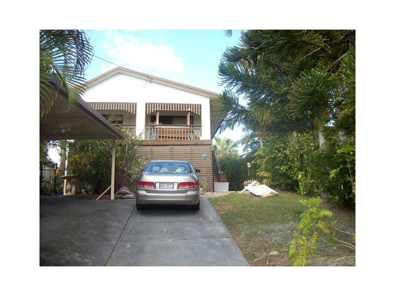 20 Kathleen Avenue, Southport QLD 4215