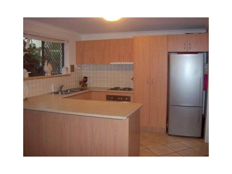 20 Kathleen Avenue, Southport QLD 4215