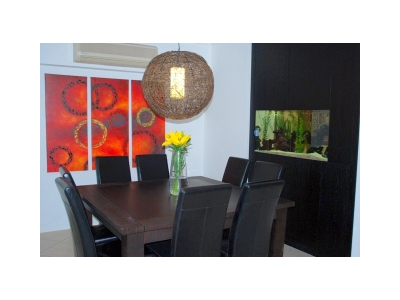 28 Parker Street, Labrador QLD 4215