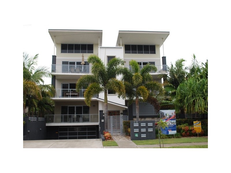 28 Parker Street, Labrador QLD 4215