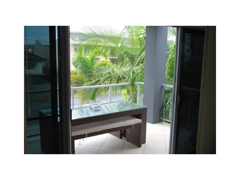 28 Parker Street, Labrador QLD 4215