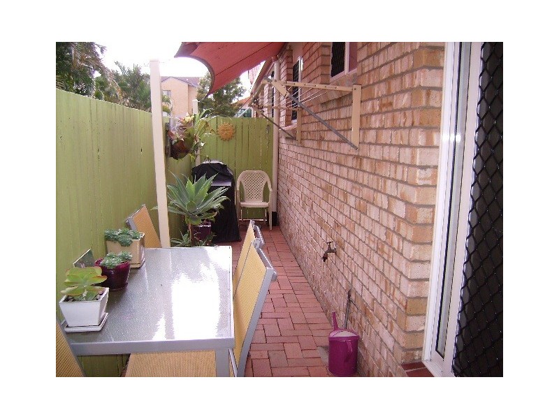2/47 Brighton Street, Biggera Waters QLD 4216