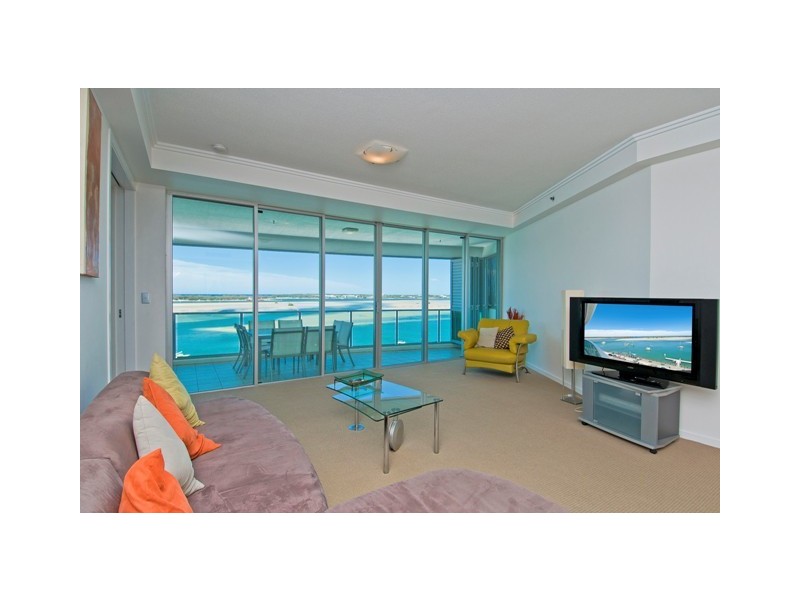 300 Marine Parade (Aqua), Labrador QLD 4215
