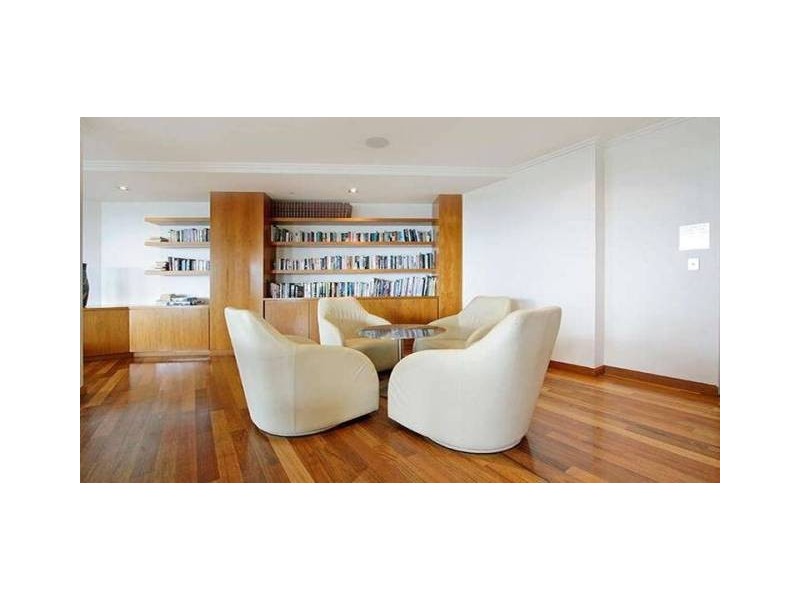 300 Marine Parade (Aqua), Labrador QLD 4215
