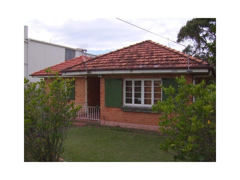 113 High Street, Southport QLD 4215