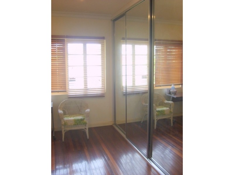 113 High Street, Southport QLD 4215