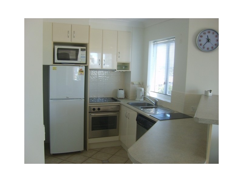 484 Marine Parade (Royal Pacific), Biggera Waters QLD 4216