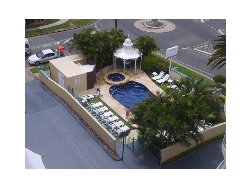 484 Marine Parade (Royal Pacific), Biggera Waters QLD 4216