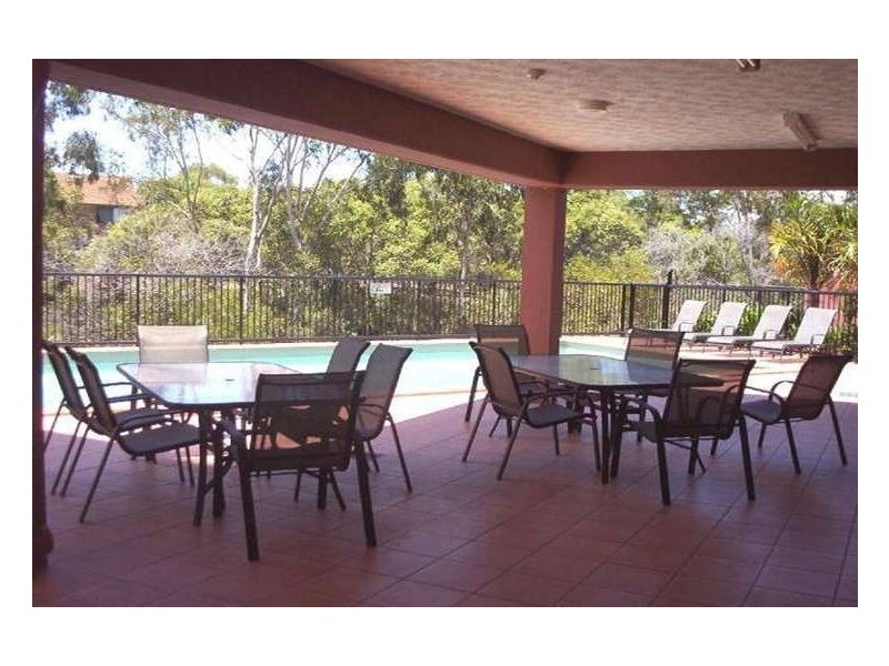 7 Brown Street, Labrador QLD 4215