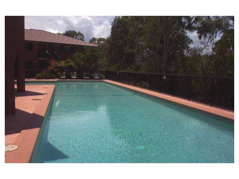 7 Brown Street, Labrador QLD 4215