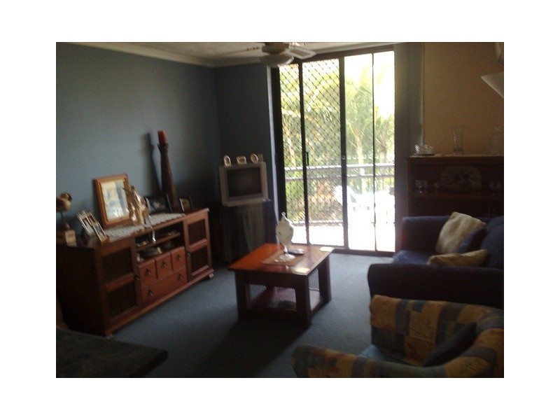 18/10 Bath Street (Mango Cove), Labrador QLD 4215