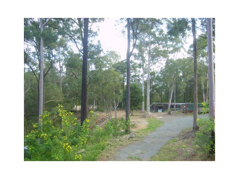 35  Castle Hill Drive South, Gaven QLD 4211