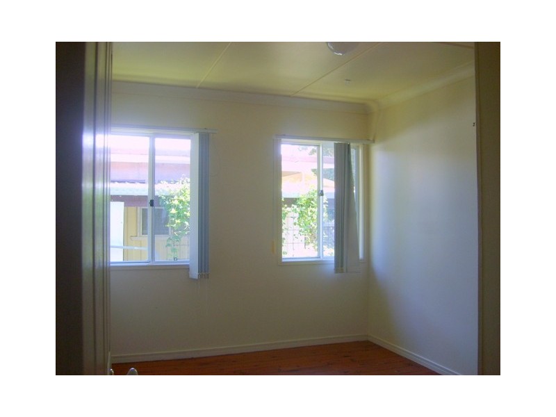 12 Saltash Street, Labrador QLD 4215
