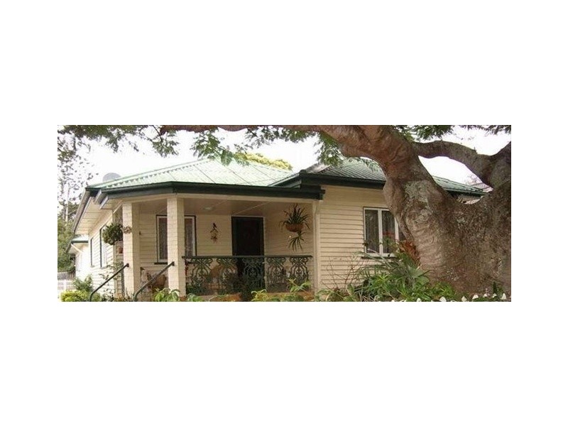 1/42 Robert Street, Labrador QLD 4215