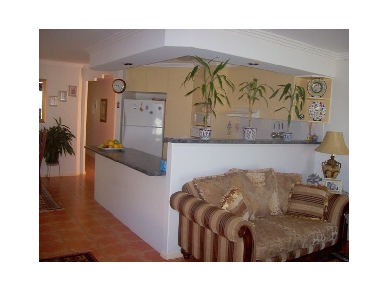 1/13 Jenaya Place, Labrador QLD 4215