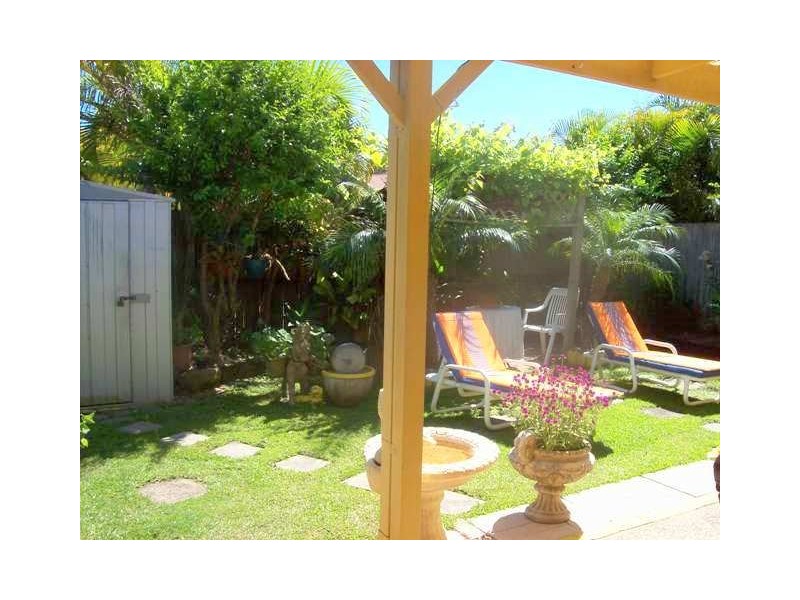 1/13 Jenaya Place, Labrador QLD 4215