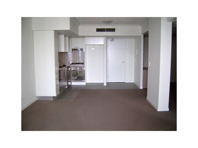 1239/56 Scarborough, Southport QLD 4215