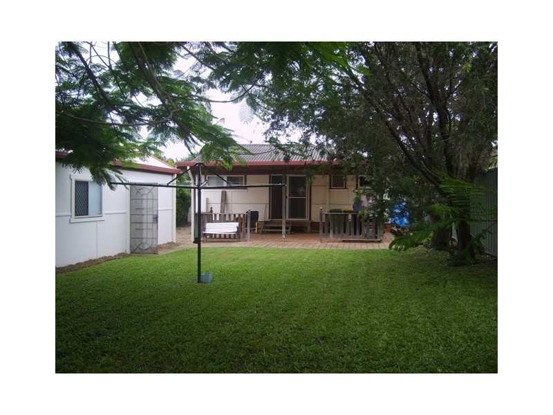 36 Ernest Street, Labrador QLD 4215