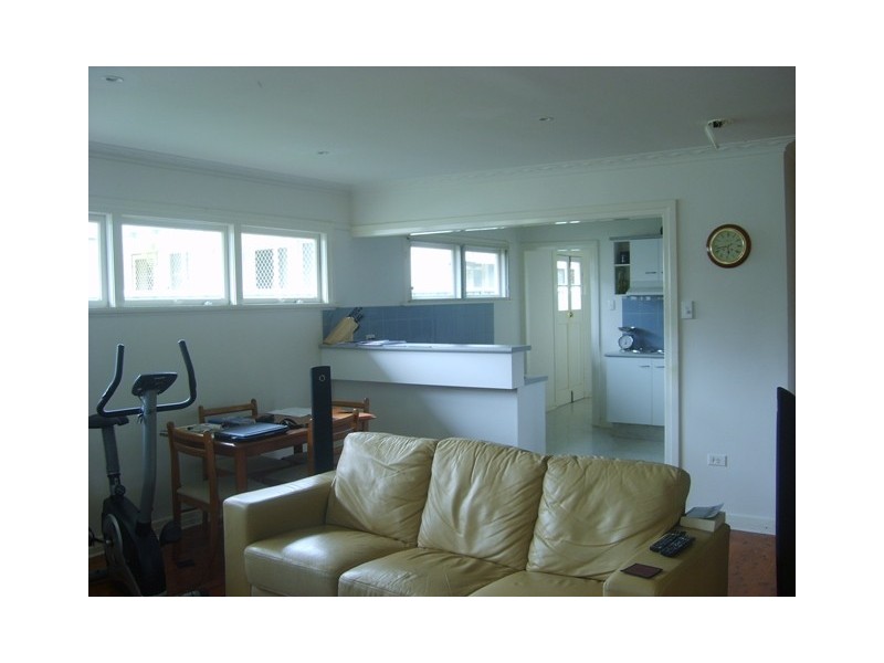 36 Ernest Street, Labrador QLD 4215