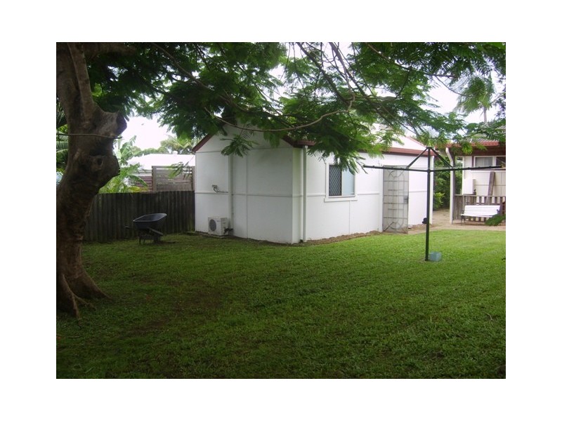 36 Ernest Street, Labrador QLD 4215